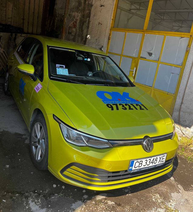 Такси на аренда - VW Golf 8