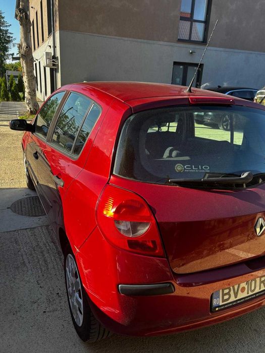 RENAULT Clio 2006 — imagine 3