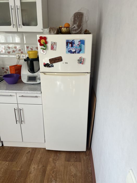 Продам холодильник vestel