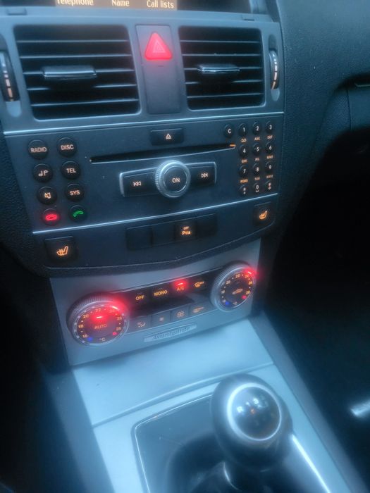 Vand Mercedes C180 diesel  fabricatie2010,270.000km,