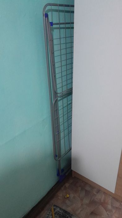 Сушилка для белья отдам.