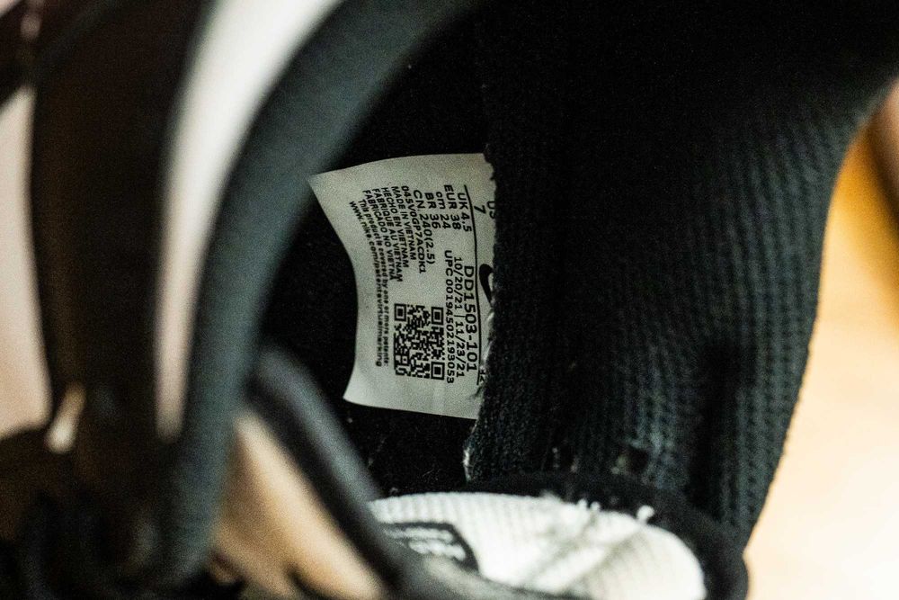 Adidasi dama Nike Dunk low