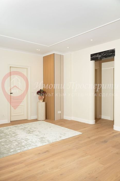 Продава се Тристаен апартамент в София, Лозенец - 102 кв.м за 2188 €/кв.м - Снимка #1