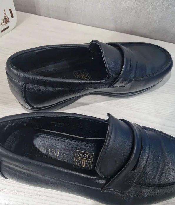 Продам обувь для мальчика
