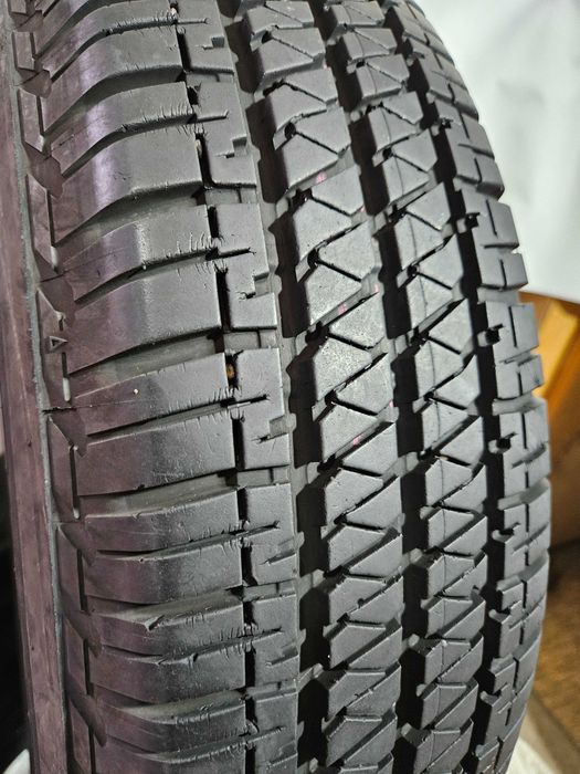 4бр 195/80/15 BRIDGESTONE 7мм грайфер дот:18г безплатен монтаж