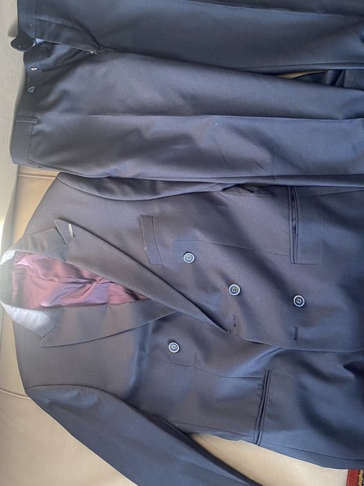 Продам костюм турецкий двухбортный.