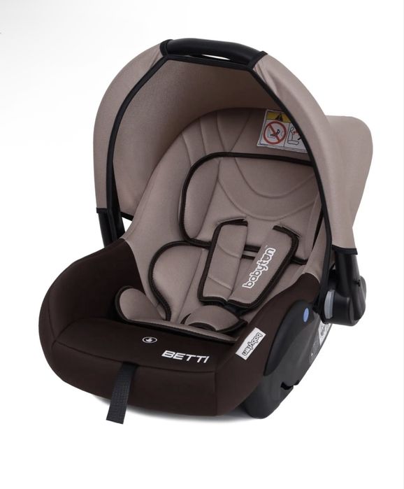 Продам автокресло 10000 тг