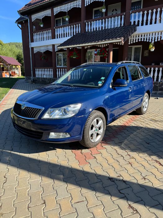 SKODA Octavia 2012 — imagine 2