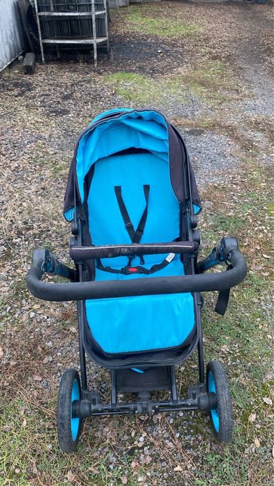 Срочно продается Коляска трансформер