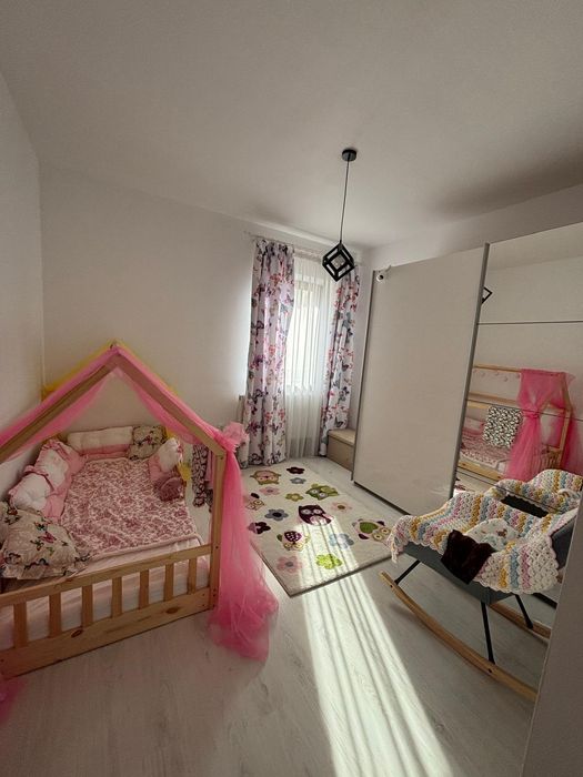 Apartament 4 camere parter Ferval -97m² + loc de parcare + boxa  depozitare