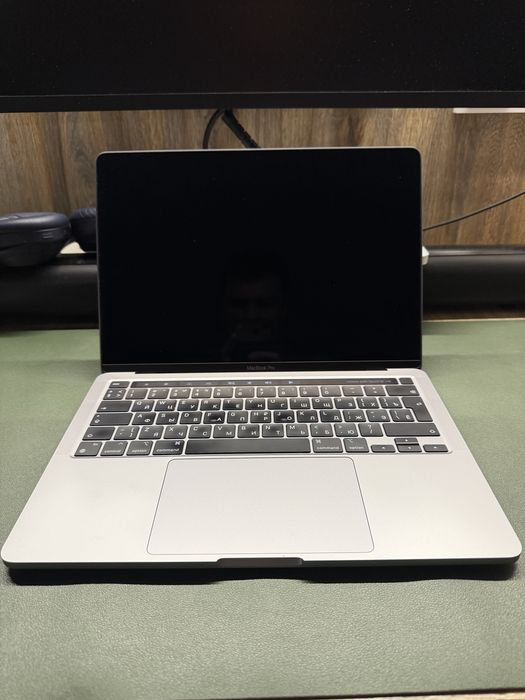 Macbook Pro M1 16/256gb