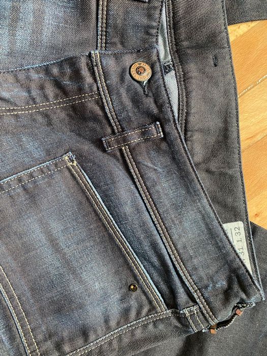 Дънки Diesel с апликация от естествена кожа