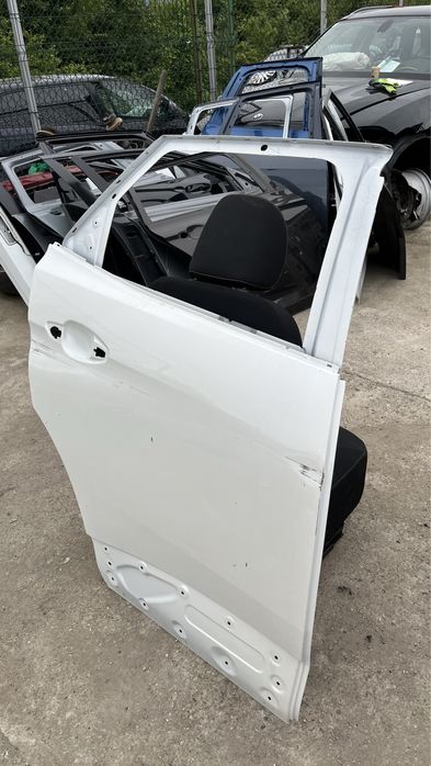 Два броя задна дясна врата Peugeot 3008 2 (2016-)