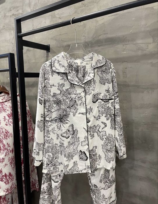 Срочно срочно продается пижамы