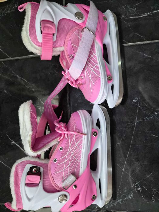 Продам детские коньки