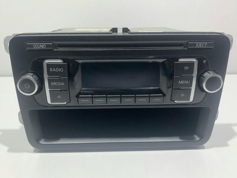 CD Player auto Volkswagen Golf 6 5K0035156A Break