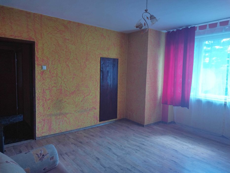 Дава се под наем Едностаен апартамент в Габрово, Бойката - 42 кв.м за 153 € - Снимка #3