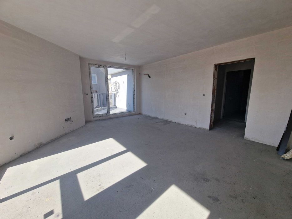 Продава се Тристаен апартамент в Благоевград, Освобождение - 176 кв.м за 910 €/кв.м - Снимка #1