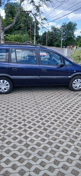 Vand opel zafira1.6 16v 2001, 7 locuri