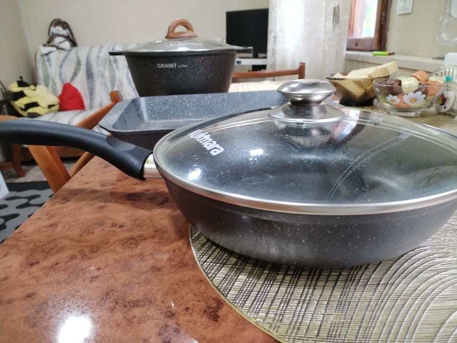 Посуда Кукмара-сковорода, казан, форма для запекания