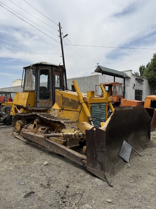 Buldozer sotiladi