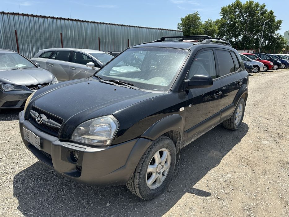 На Части Хюндай Туксон 2.0crdi-D4EA 4x4