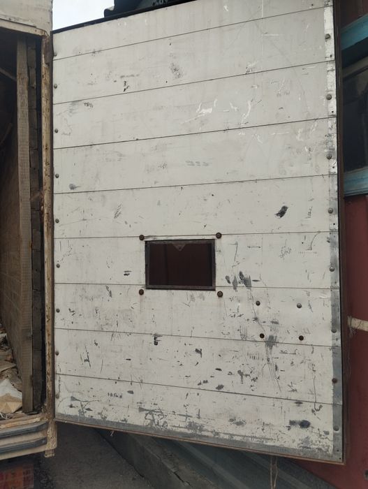 Будка Мерседес 817