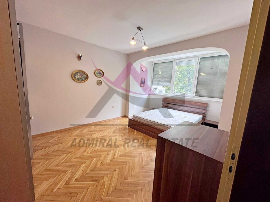 Дава се под наем Тристаен апартамент в Варна, Конфуто - 100 кв.м за 620 € - Снимка #3