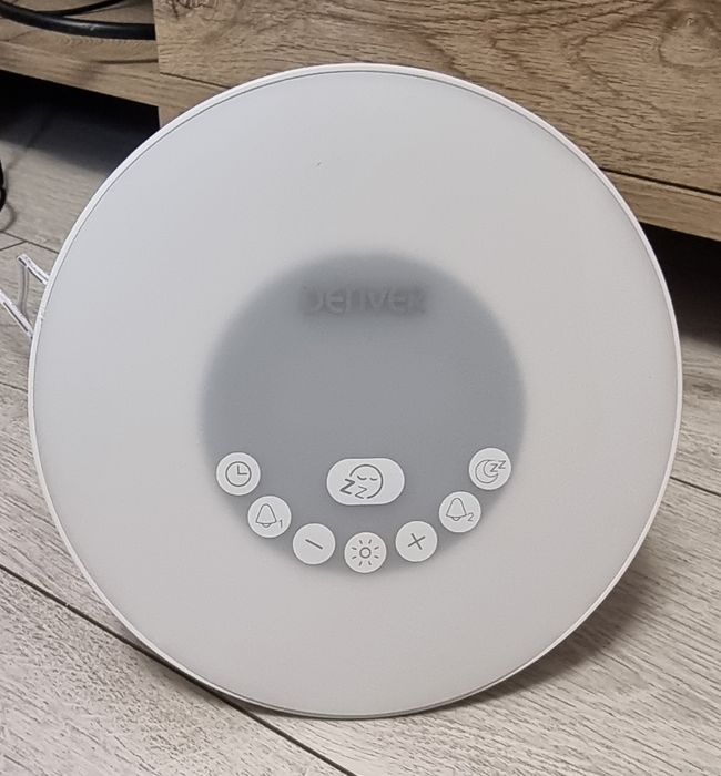 Часовник с лампа Denver