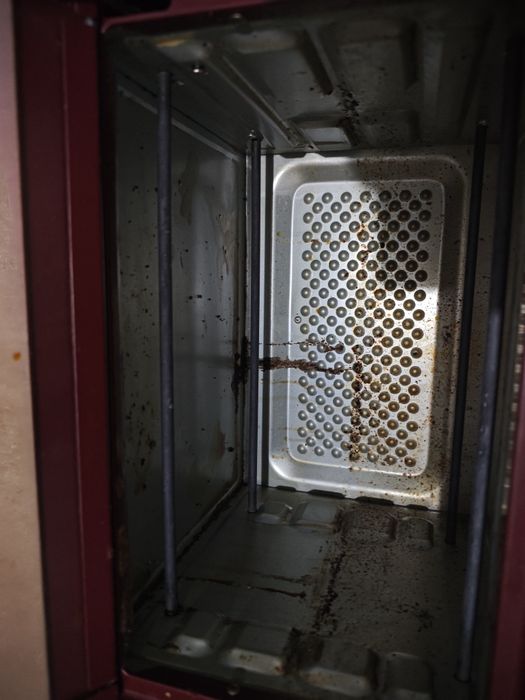 Продам духовку в рабочем состоянии