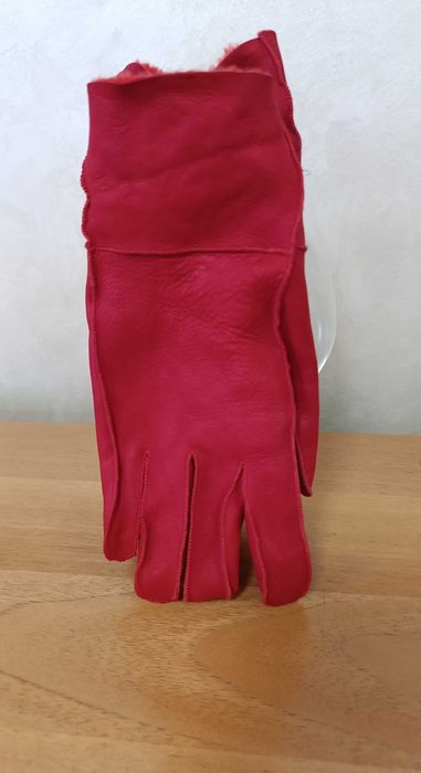 Кожени Ръкавици-Дамски