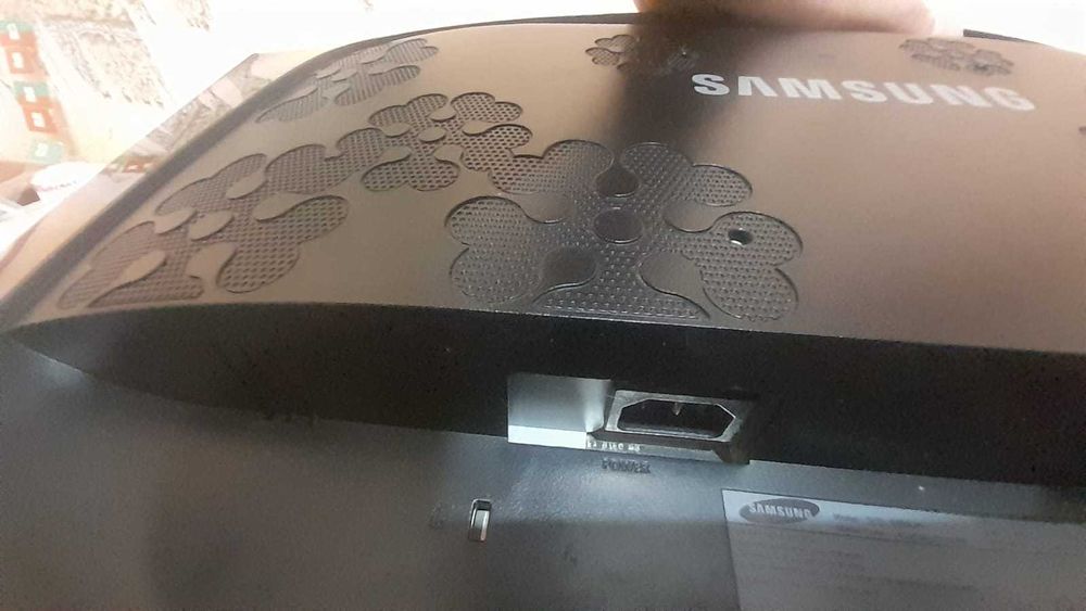 SAMSUNG монитор для компа.