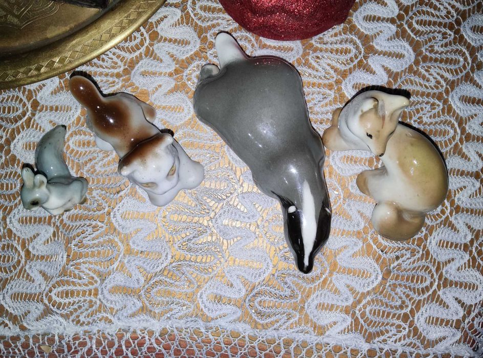 Фарфоровые винтажные статуэтки ЛФЗ: барсук, лисичка,белка.Кот Сысерть