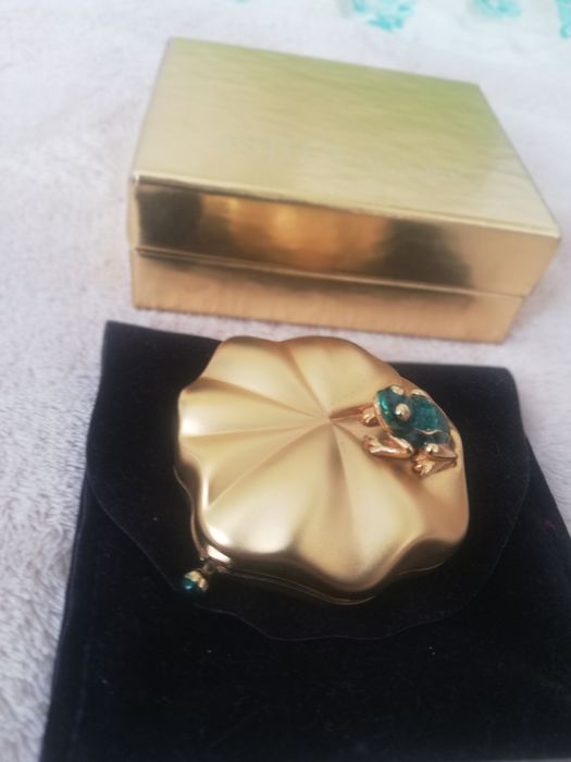 ESTEE LAUDER  транслусентна пудра