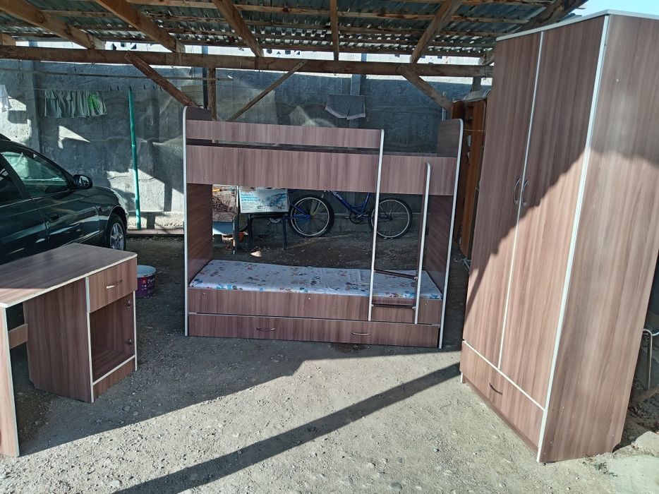 Продам детский мебельный гарнитур