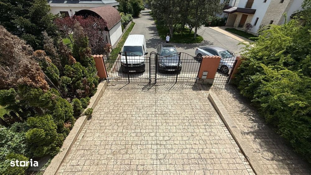 Vila de vanzare Paradisul Verde 1700mp teren