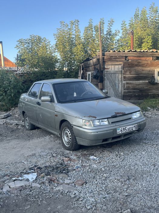 ваз 2110         .