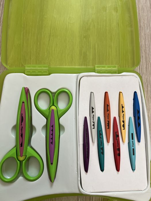 Продается реквизиты для скрапбукинга