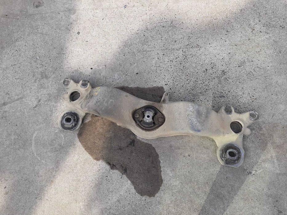 suport cutie de viteze 2.0 tdi brd audi a4 b7  2004-2008 8e0399263r