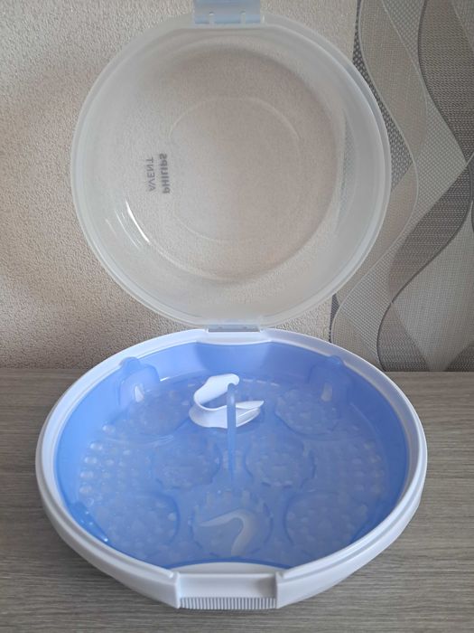 Чисто нов стерилизатор Philips AVENT