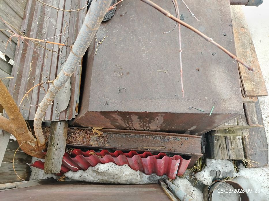 Продам бак железный