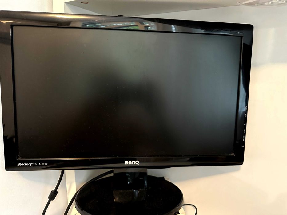 # PC Computer Set Complet doar 250 ron: monitor, Unitate, Tastatura, Mouse, CD, DVD writer