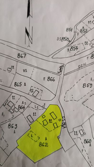 Vand casa cu pământ  loc Vaculesti