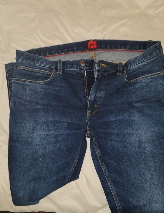 Blugi Hugo Boss  mărime L