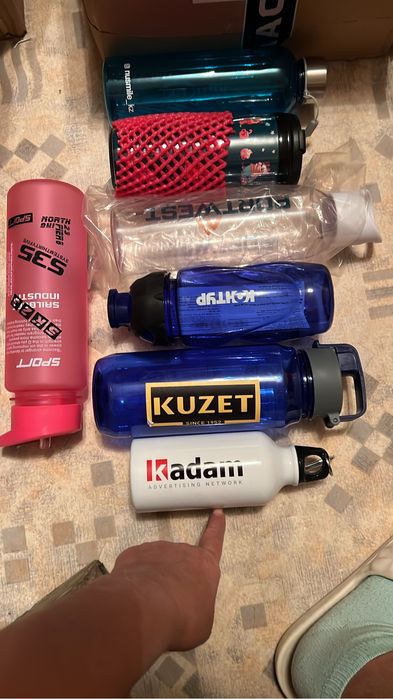 Бутылочки для воды