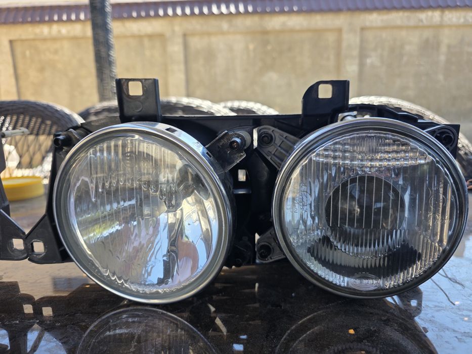 Продам фары оригинал Hella(хелла) на бмв е34, е32.