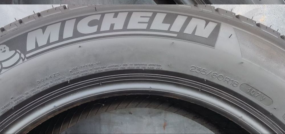 4бр, всесезонни гуми 235/60/18 Michelin Latitude Tour HP, XL подсилени
