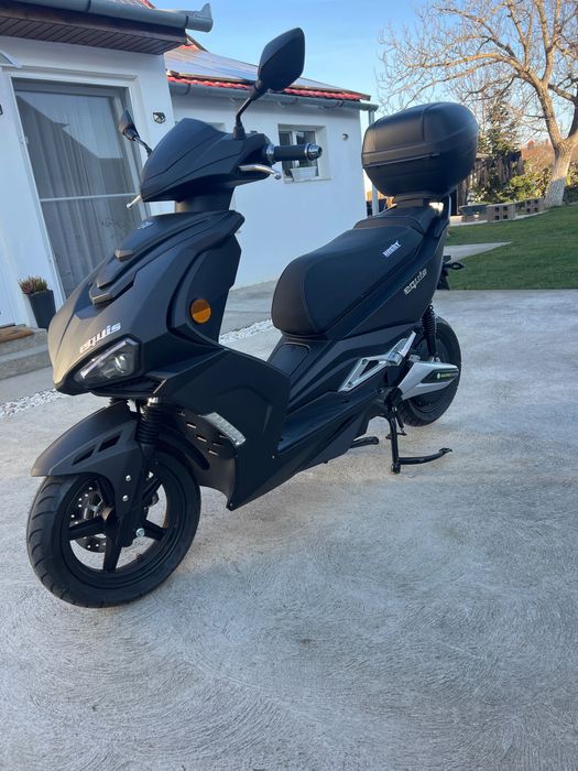 Scuter Electric Hecht Equis