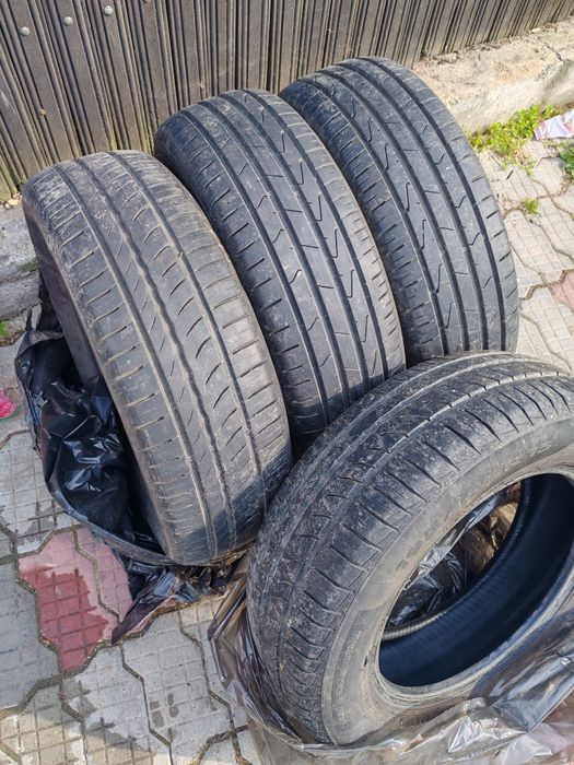 Vând 4 cauciucuri vara 195.65.15
