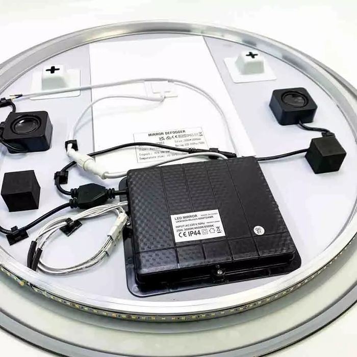 Кръгло LED огледало за баня Ф60/80 см, bluetooth обезпотяване дървесна